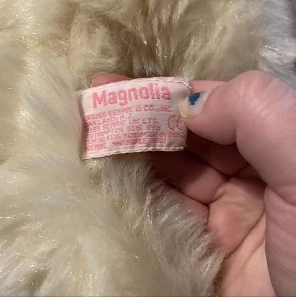 Vintage Russ Berrie Easter Bunny Rabbit Magnolia Cream Plush Stuffed Animal 17” - Picture 5 of 6